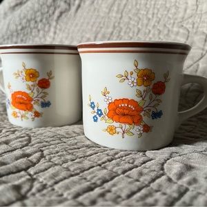 Pair of vintage mugs